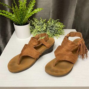 BearPaw Tan Suede Sandals